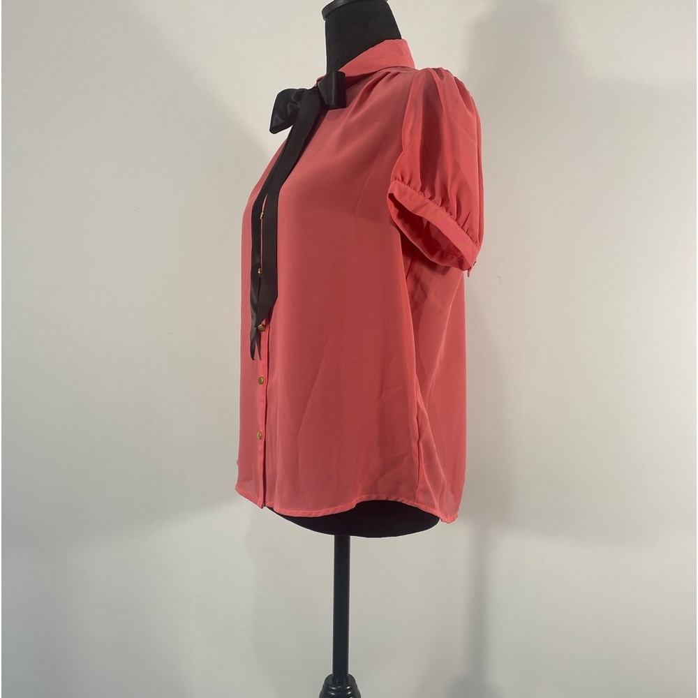 Coral, short sleeve, gold button up shirt,Sheer,bow tie,size Medium - Picture 7 of 9